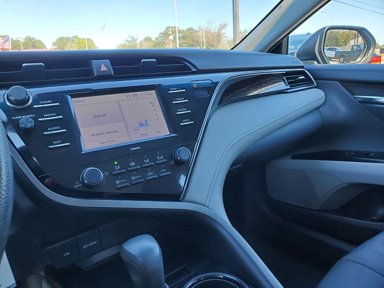 Toyota Camry LE 2020