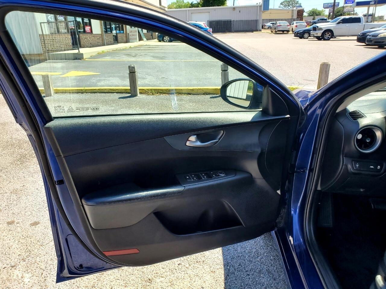 Kia Forte FE 2021