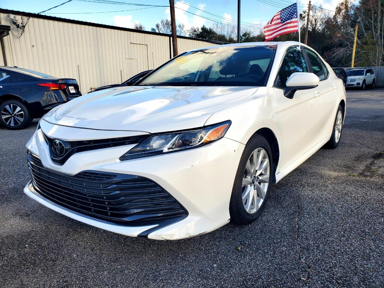 Toyota Camry XLE 2019