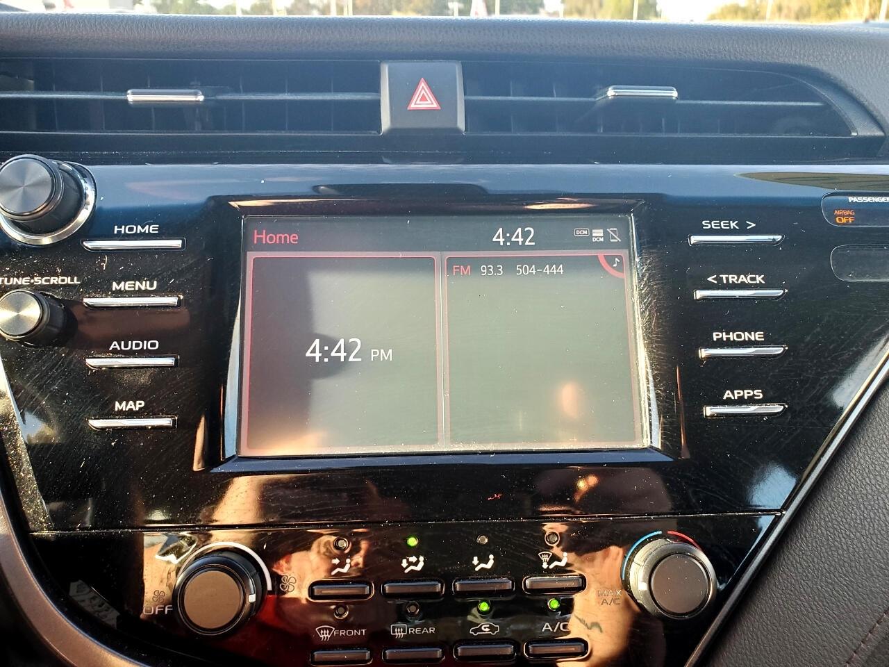Toyota Camry XLE 2019