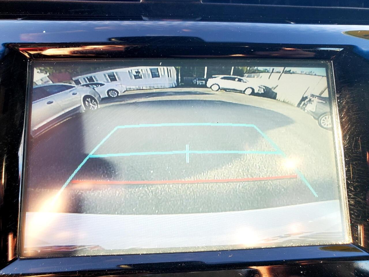 Toyota Camry XLE 2019
