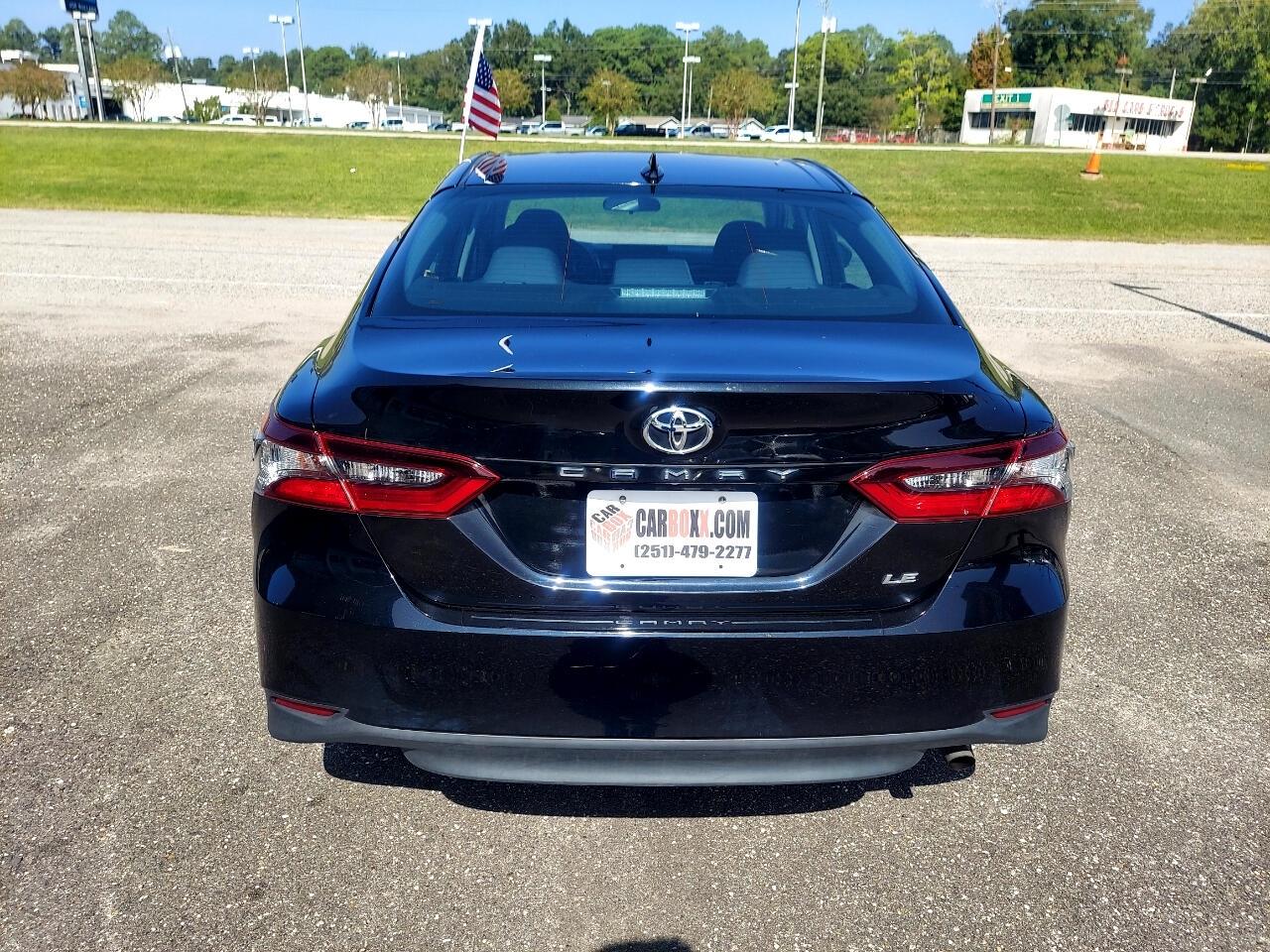 Toyota Camry LE 2021