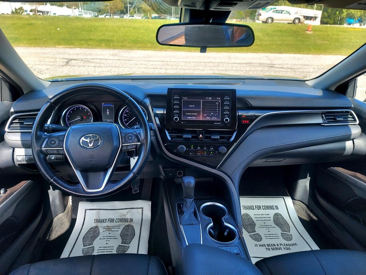 Toyota Camry LE 2021