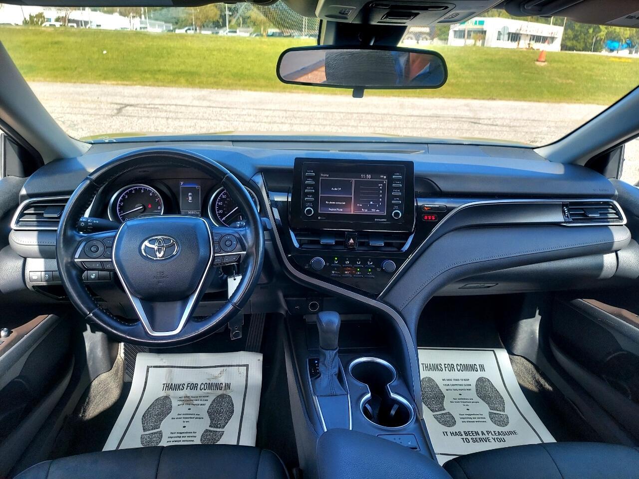 Toyota Camry LE 2021