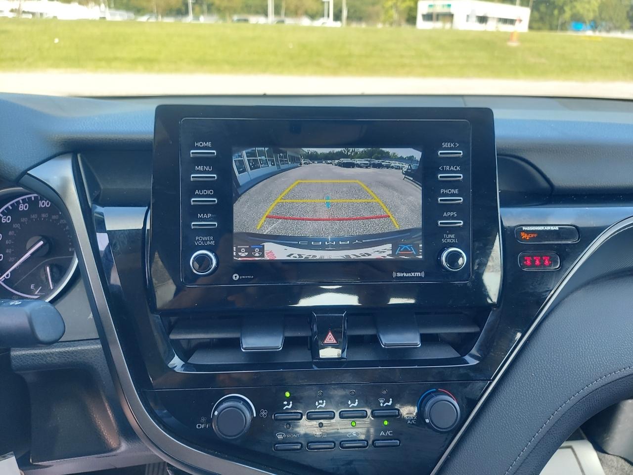 Toyota Camry LE 2021