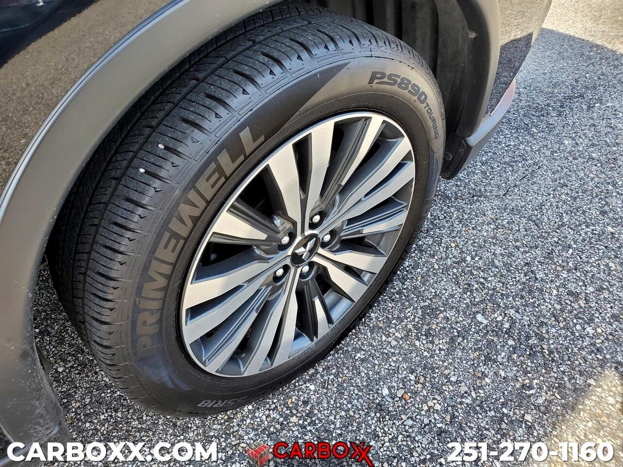 Mitsubishi Outlander SEL 2WD 2020