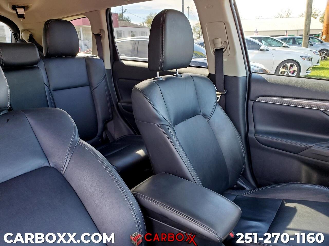 Mitsubishi Outlander SEL 2WD 2020