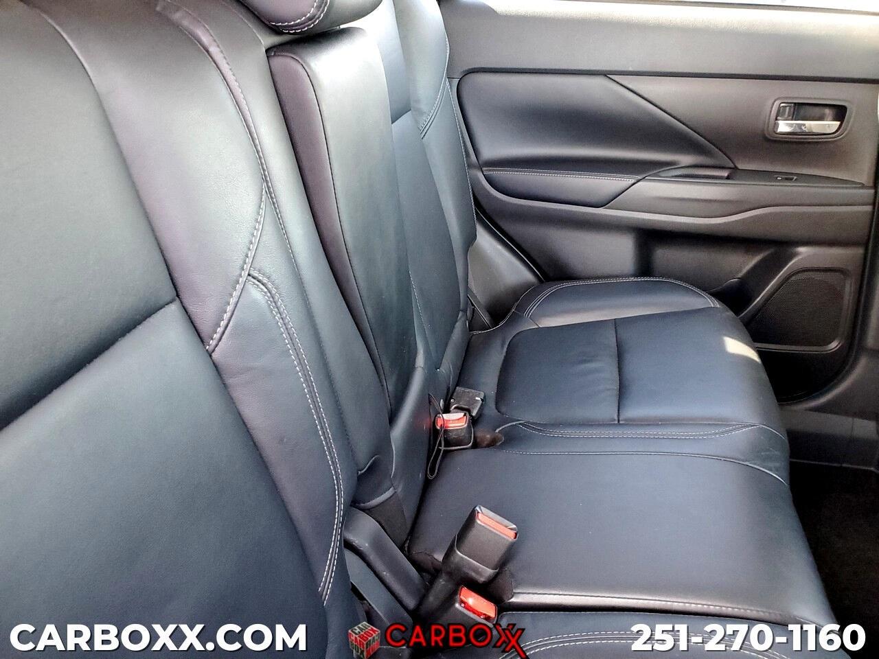 Mitsubishi Outlander SEL 2WD 2020