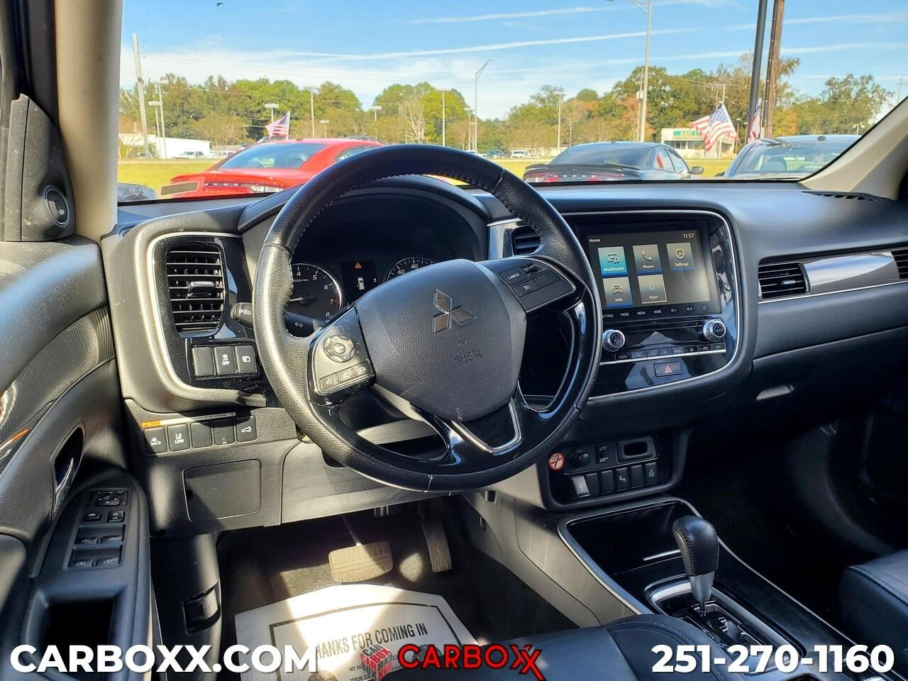 Mitsubishi Outlander SEL 2WD 2020