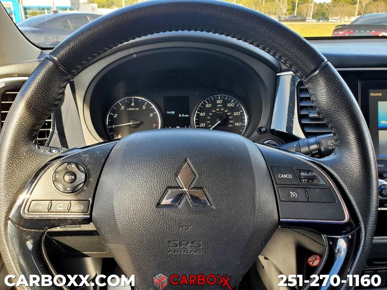 Mitsubishi Outlander SEL 2WD 2020