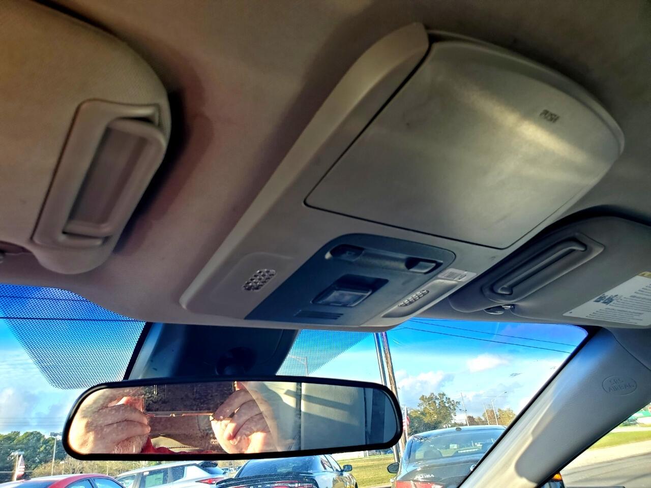 Toyota Camry SE 2020
