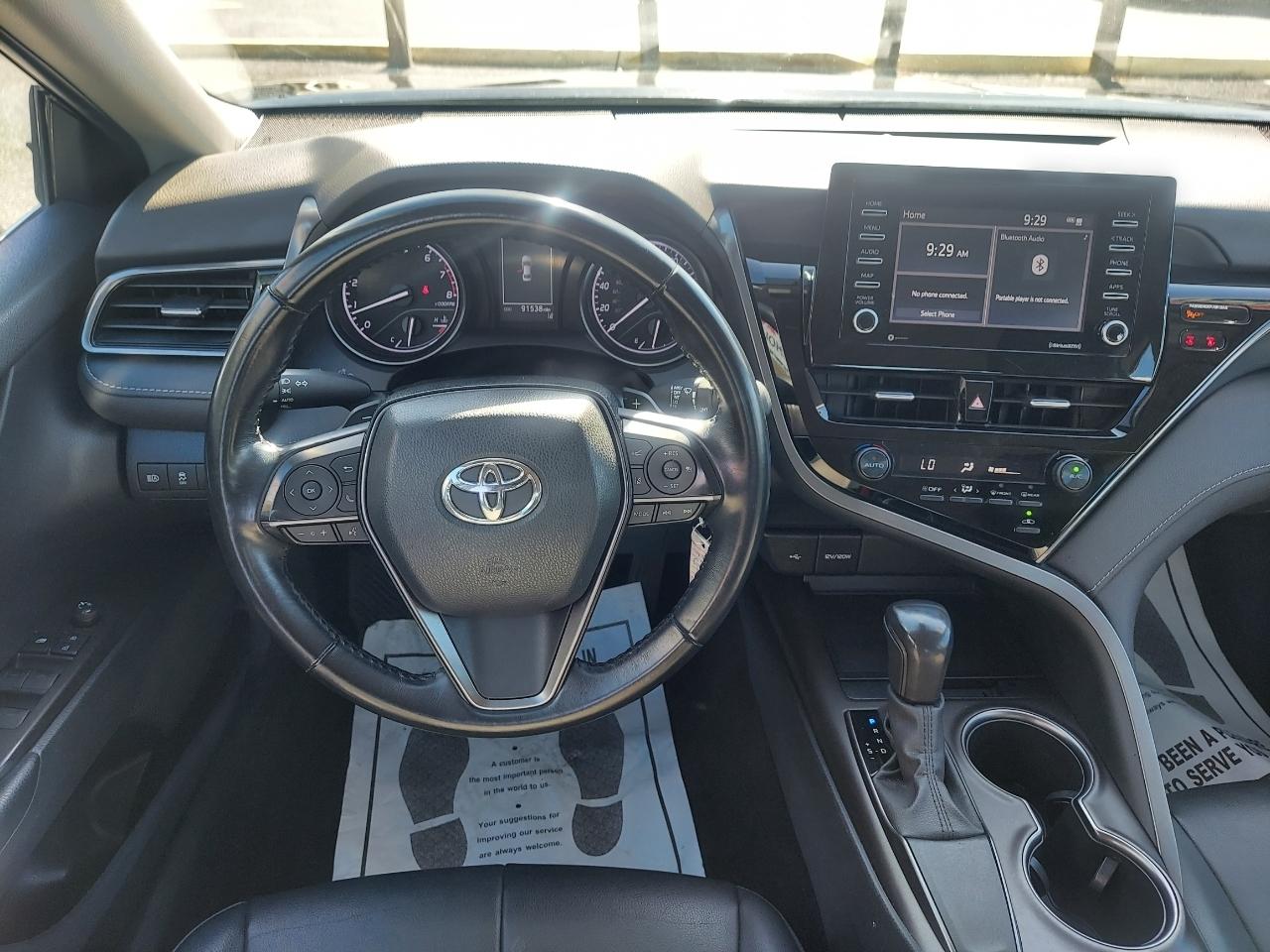 Toyota Camry SE 2021