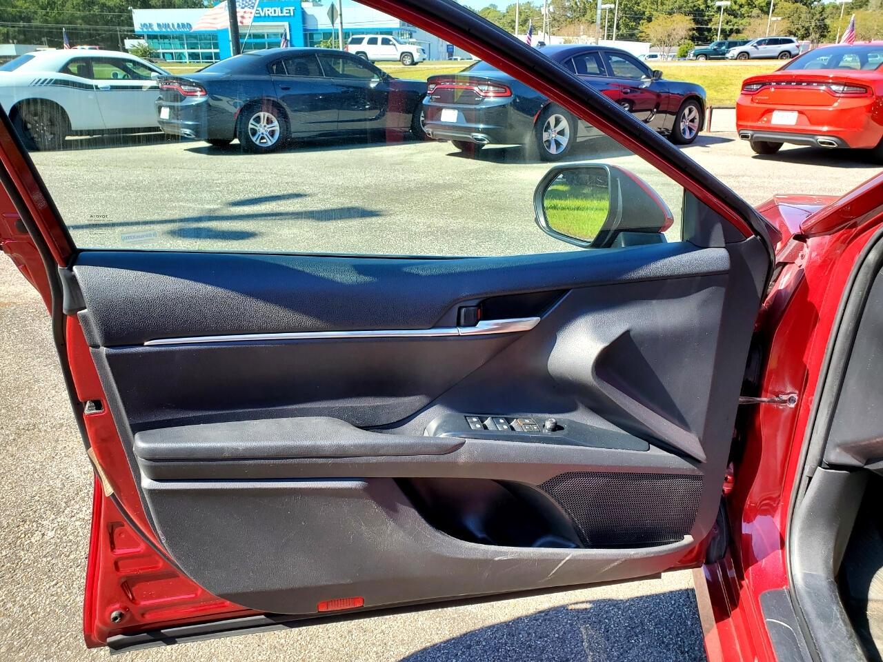 Toyota Camry LE 2020
