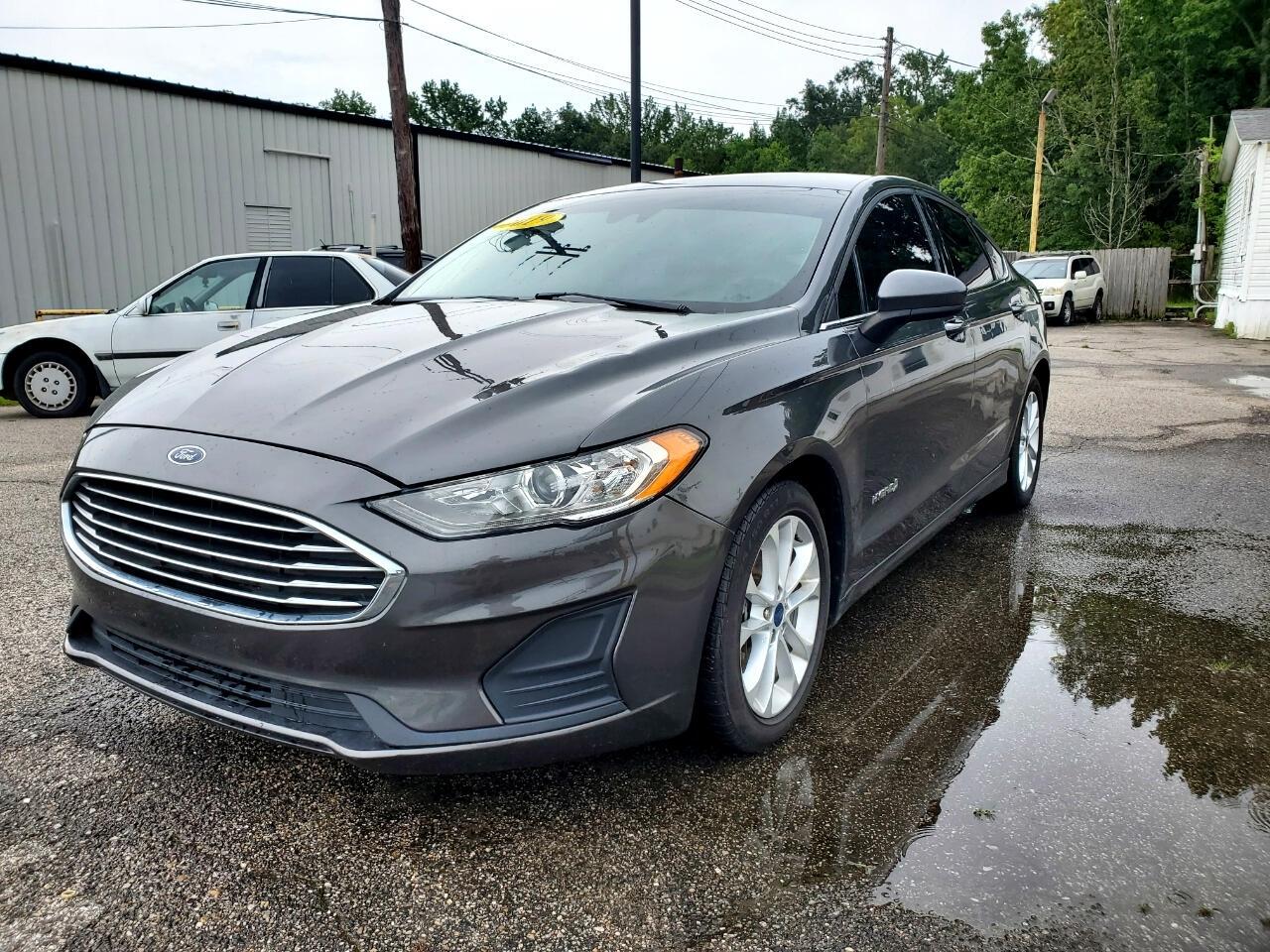 Ford Fusion Hybrid SE 2019