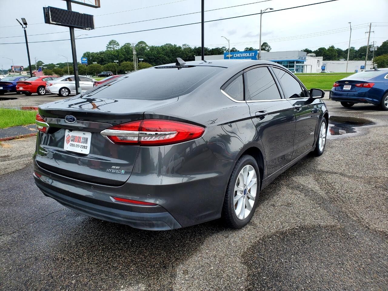 Ford Fusion Hybrid SE 2019
