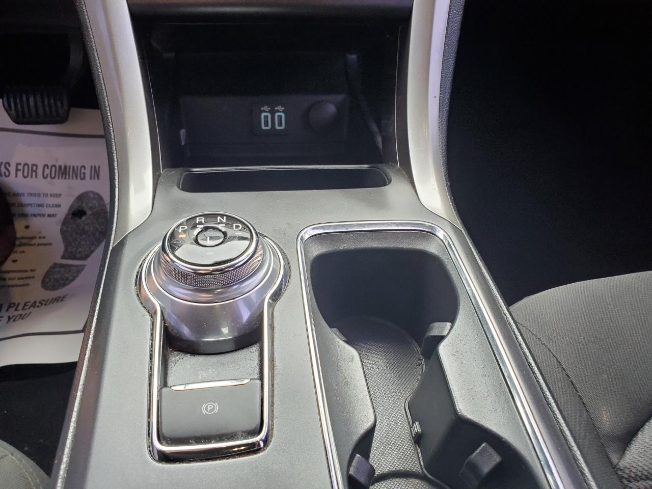 Ford Fusion Hybrid SE 2019