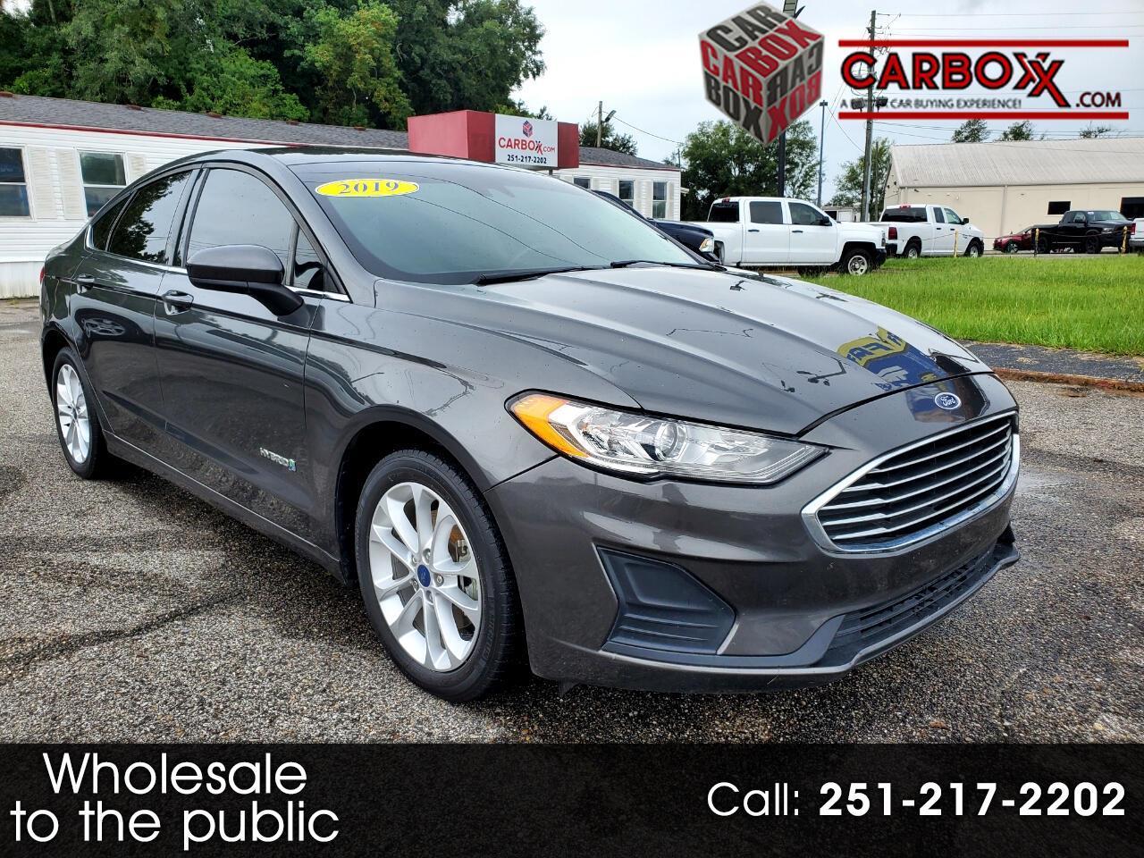 Ford Fusion Hybrid SE 2019