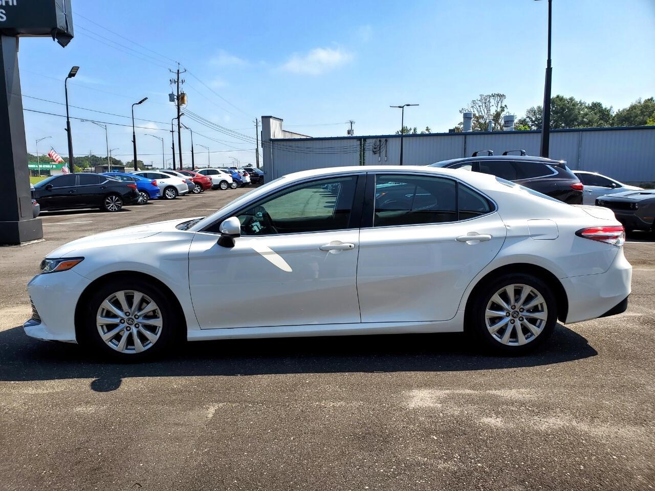 Toyota Camry XLE 2019