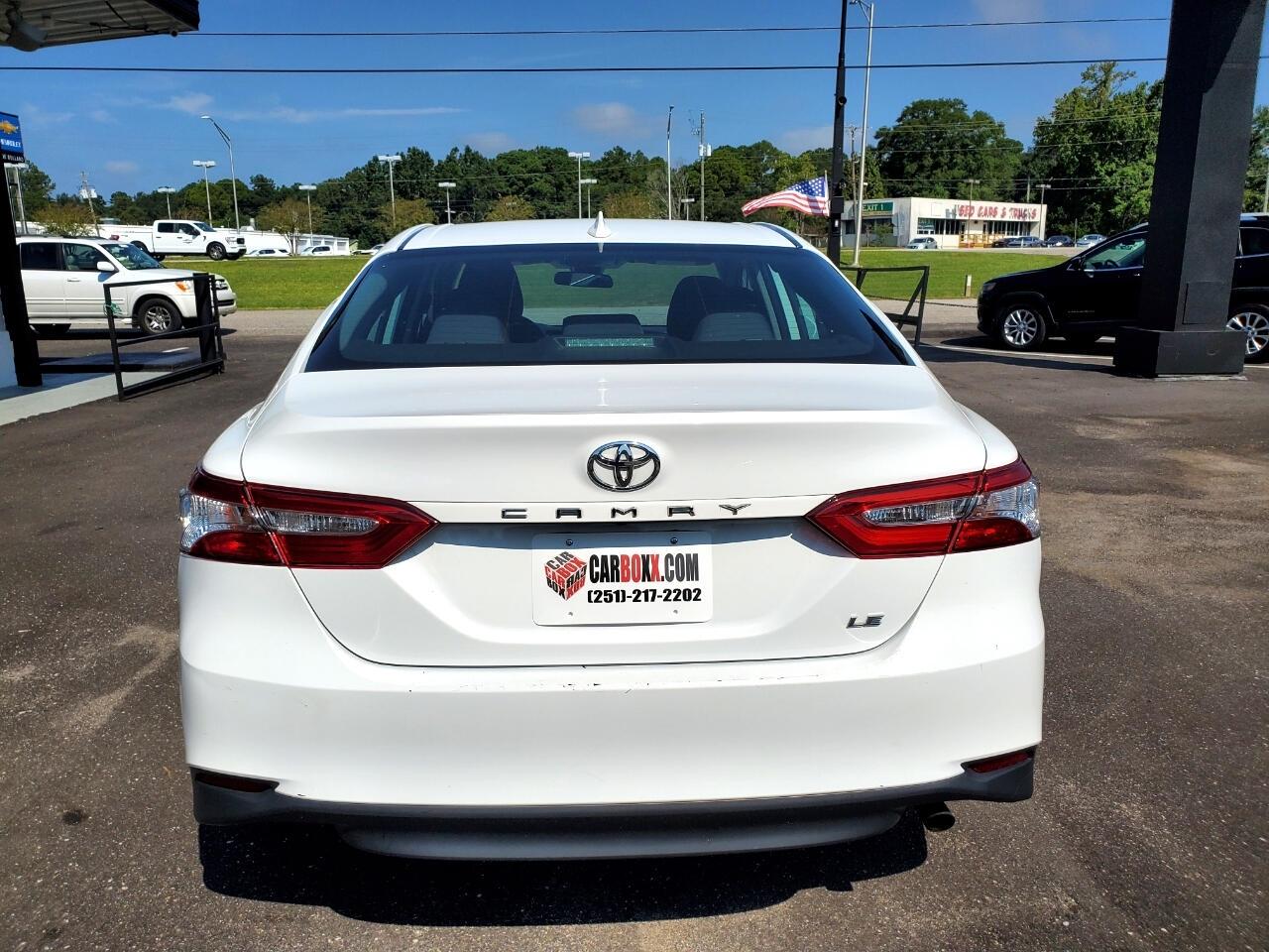 Toyota Camry XLE 2019