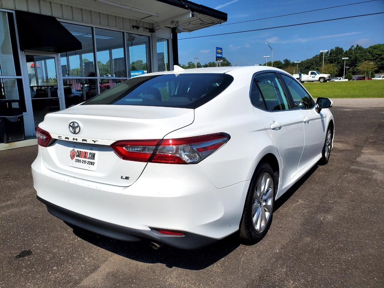 Toyota Camry XLE 2019