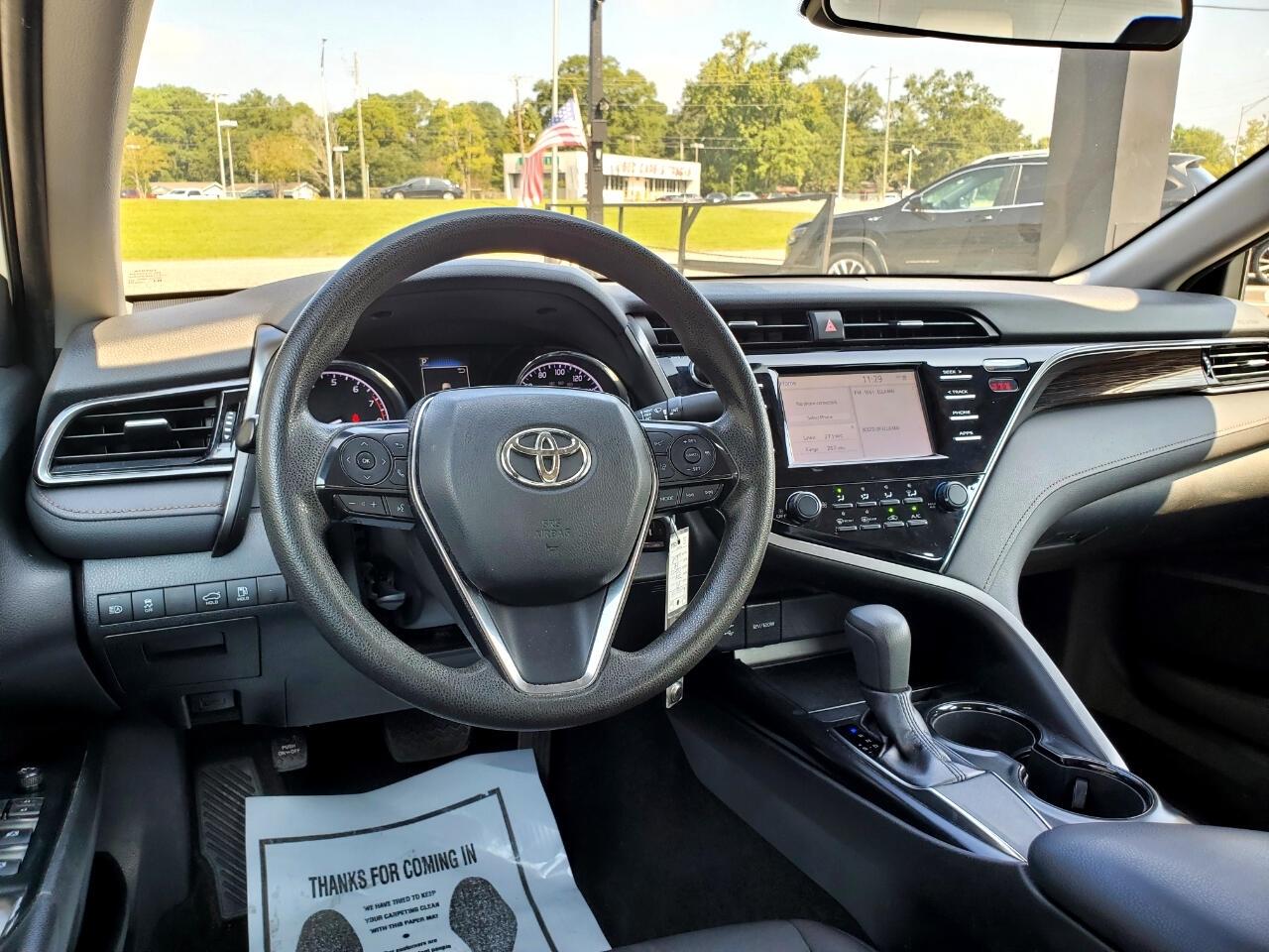 Toyota Camry XLE 2019