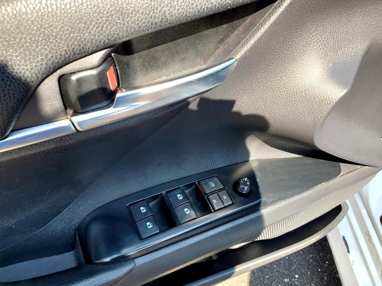 Toyota Camry XLE 2019