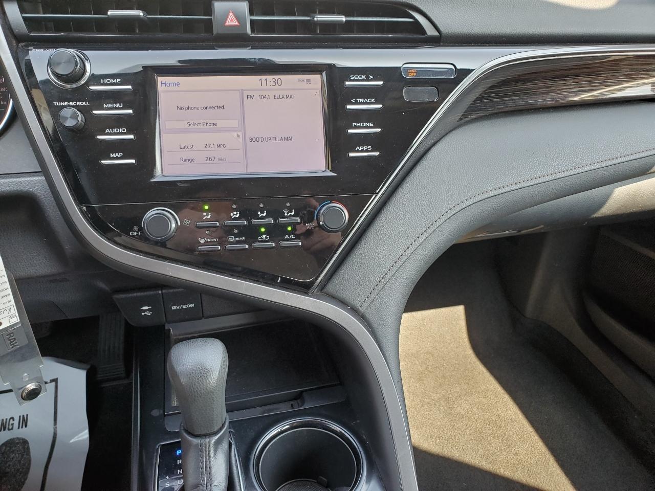 Toyota Camry XLE 2019