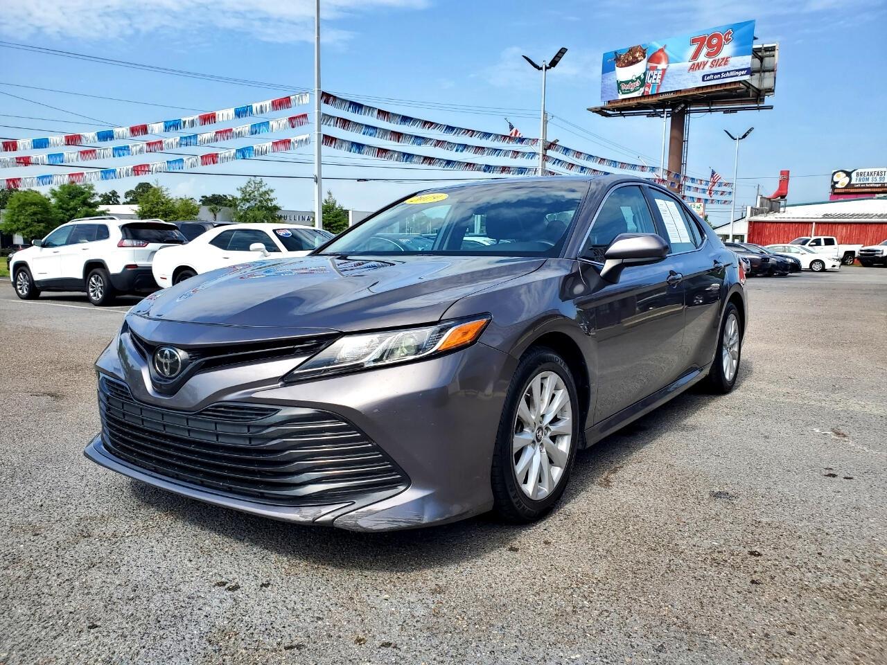 Toyota Camry XLE 2019