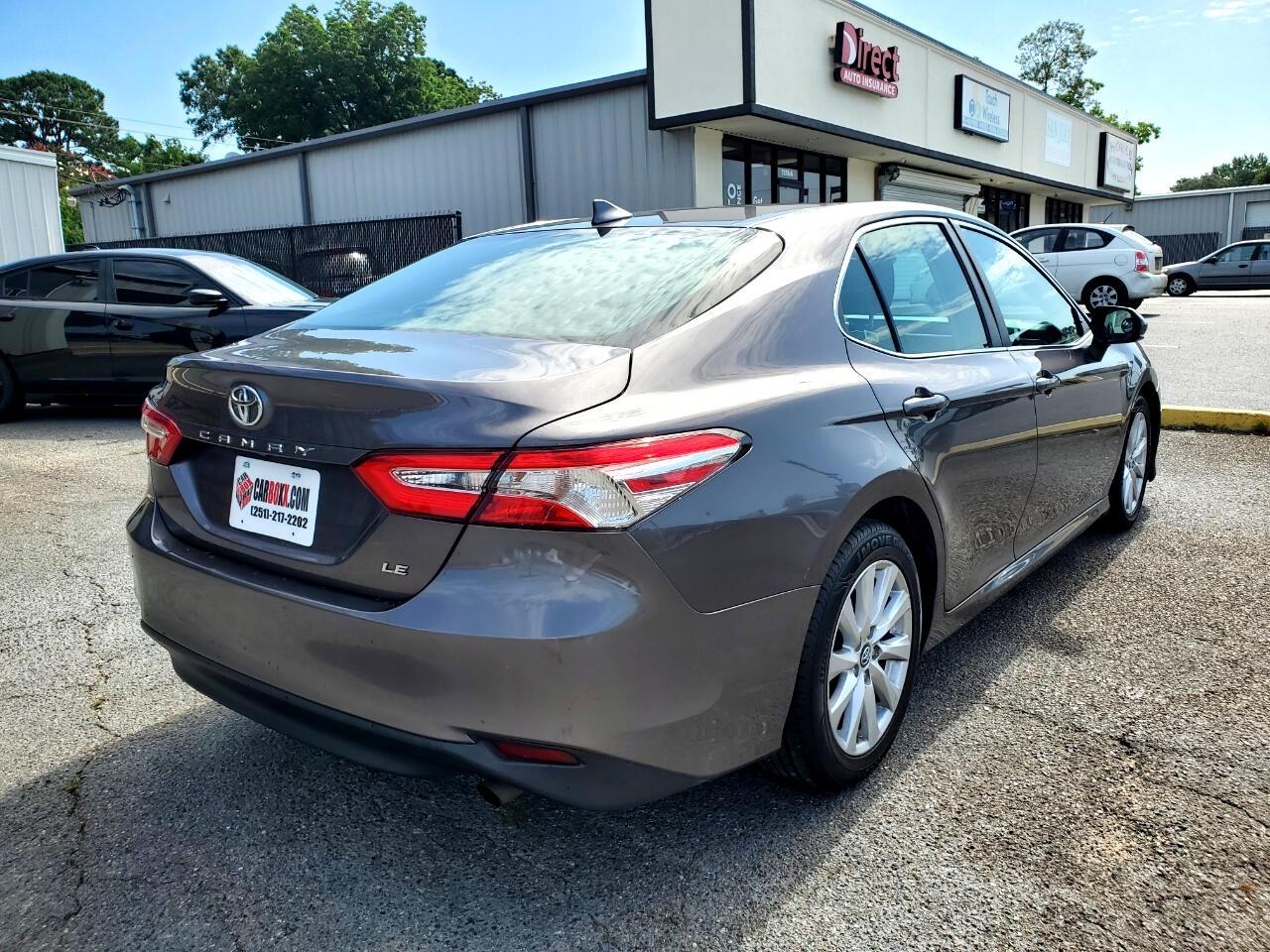 Toyota Camry XLE 2019