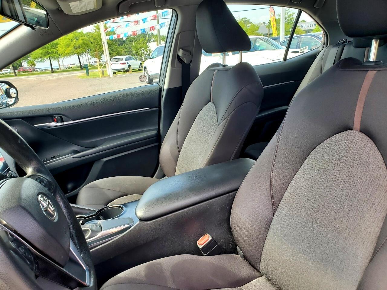 Toyota Camry XLE 2019