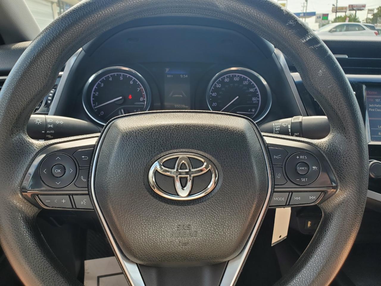 Toyota Camry XLE 2019