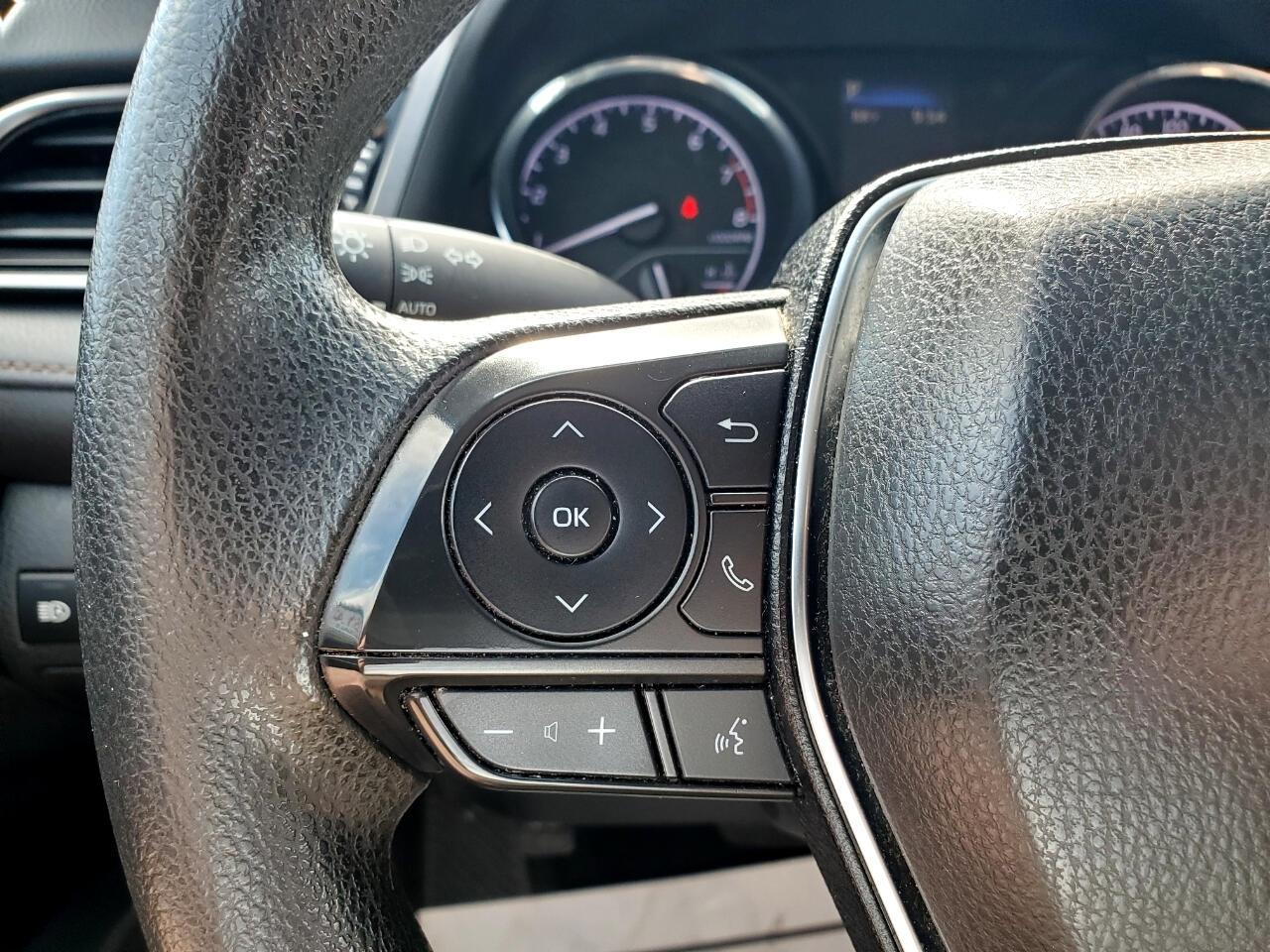Toyota Camry XLE 2019
