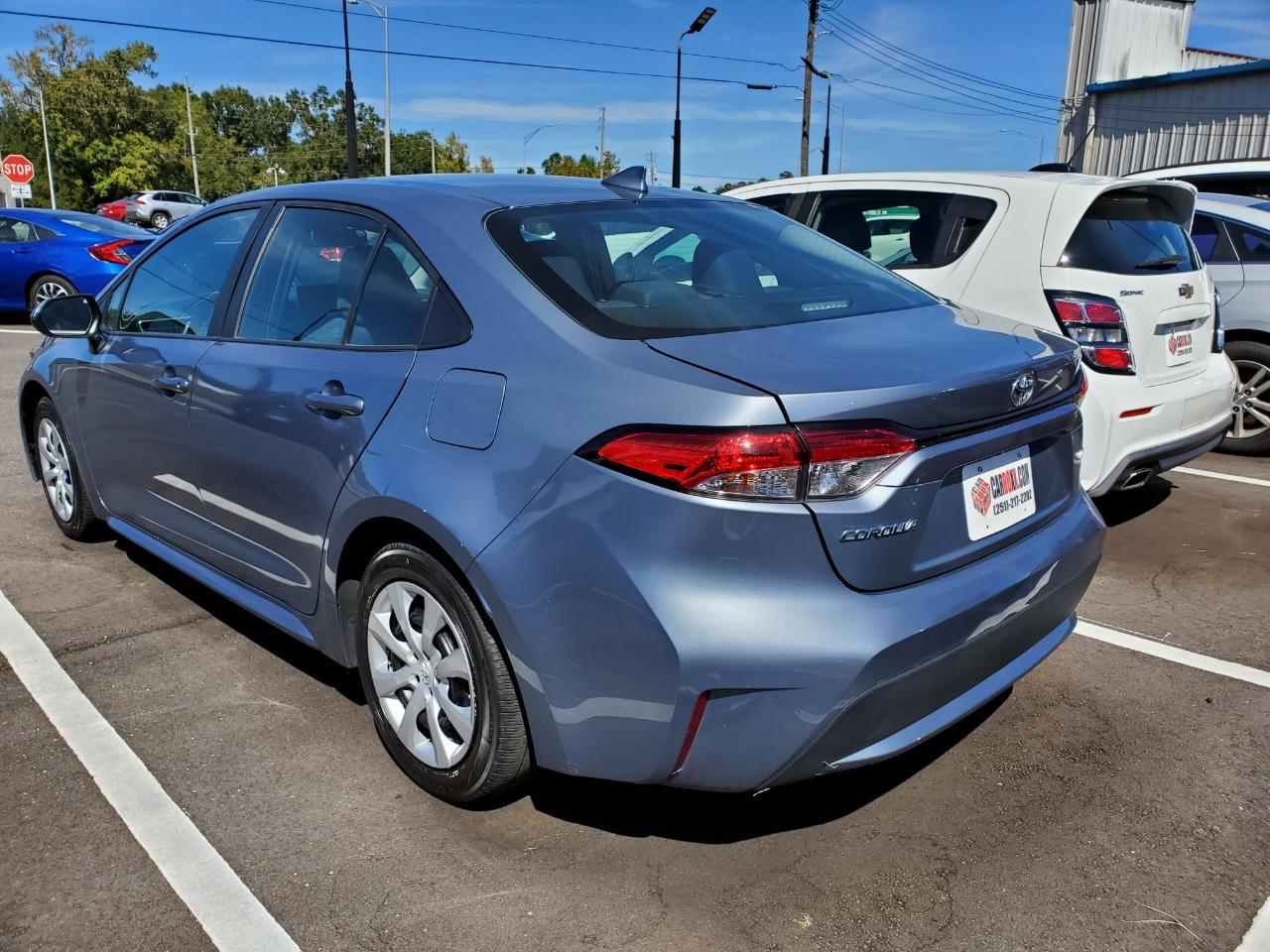 Toyota Corolla LE 2021