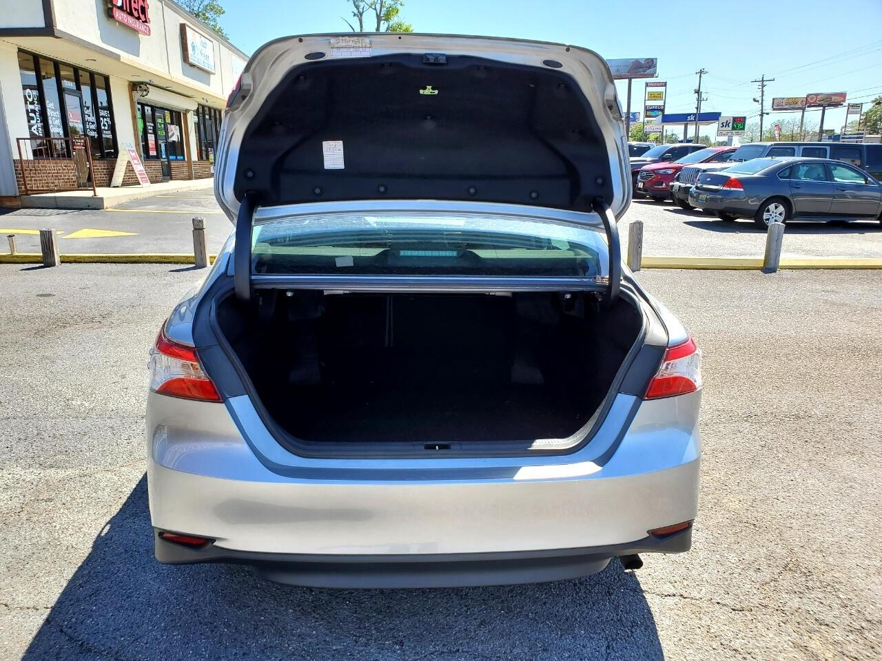 Toyota Camry LE 2019