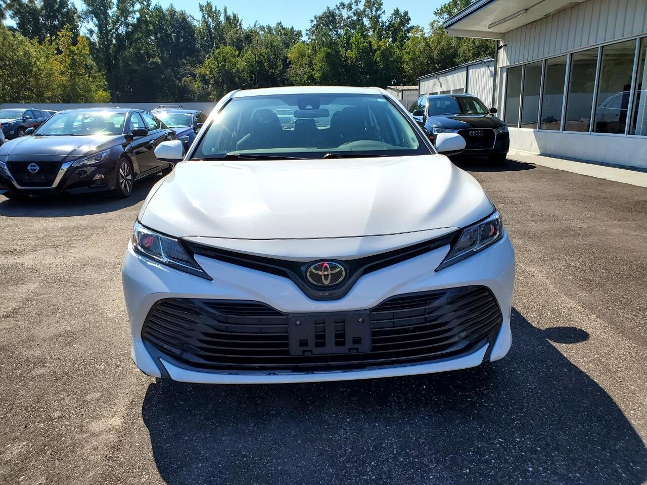Toyota Camry LE 2020