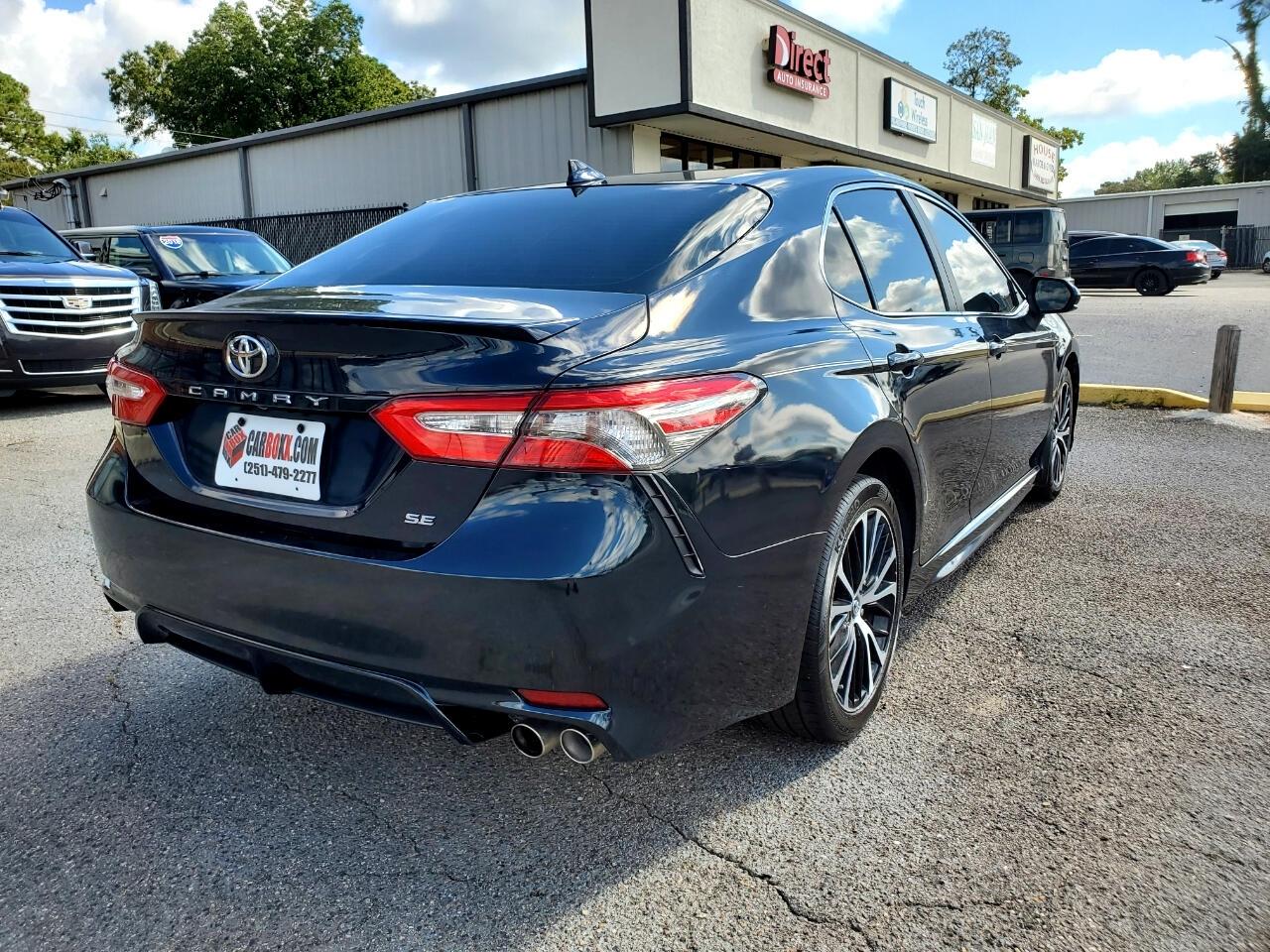 Toyota Camry XLE 2019