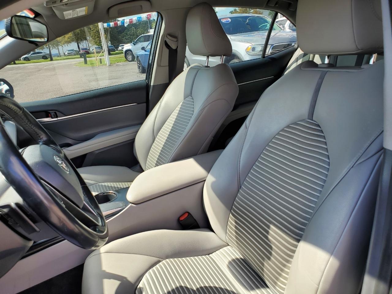 Toyota Camry XLE 2019
