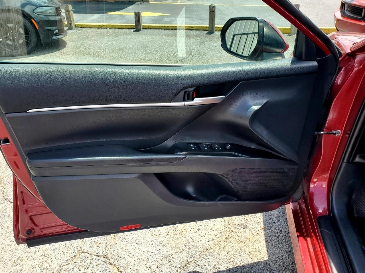 Toyota Camry LE 2020