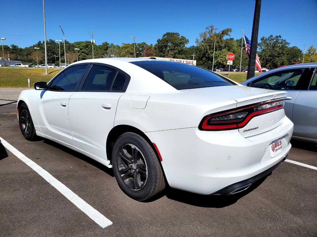 Dodge Charger SXT 2018
