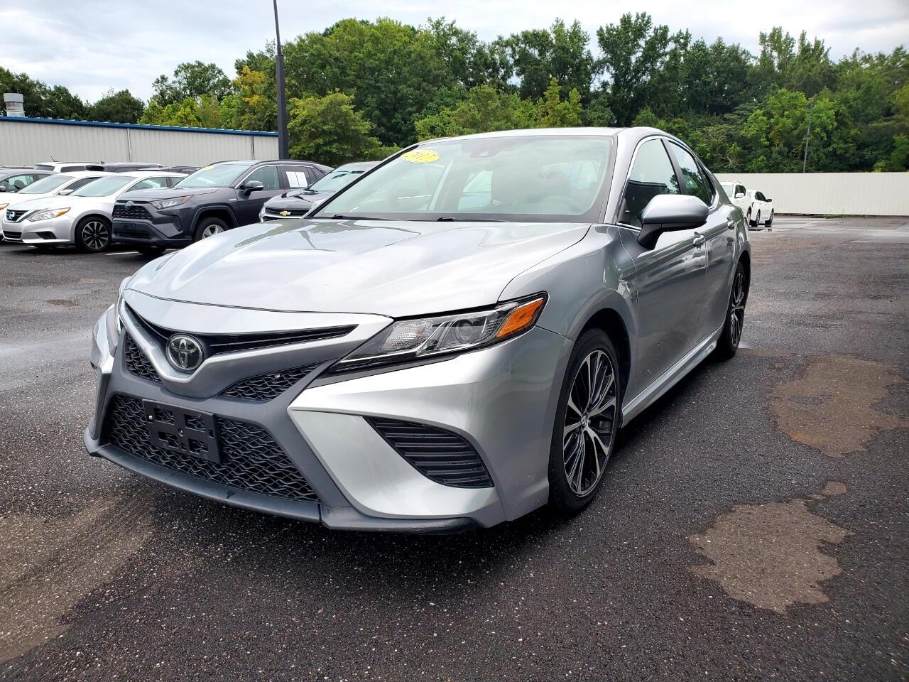Toyota Camry XLE 2019