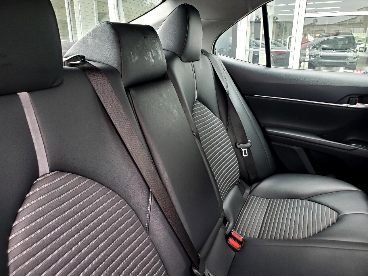 Toyota Camry XLE 2019