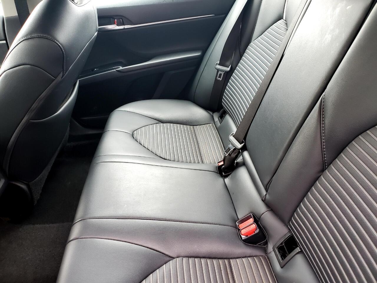 Toyota Camry XLE 2019