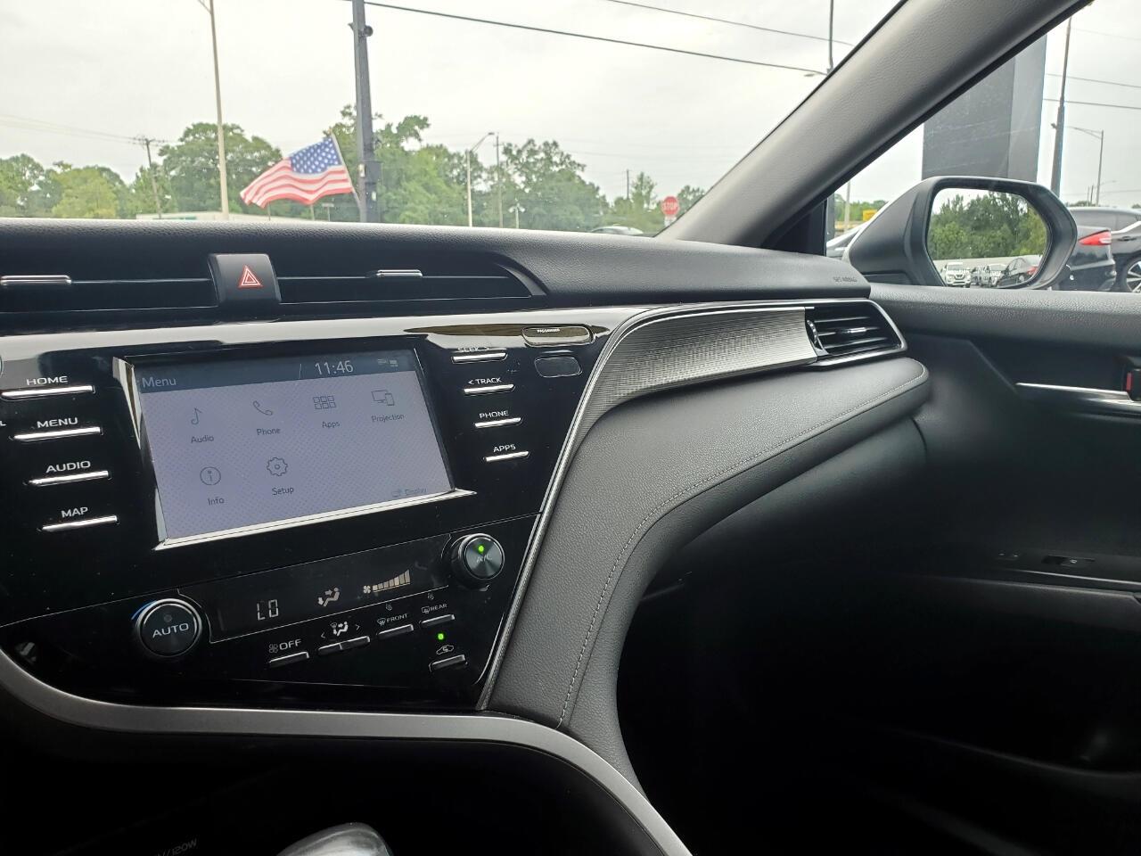 Toyota Camry XLE 2019