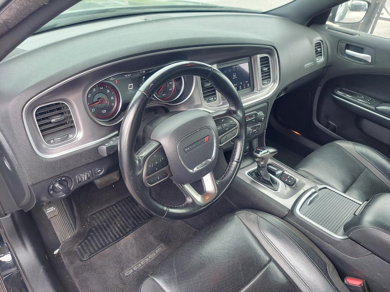 Dodge Charger SXT 2021