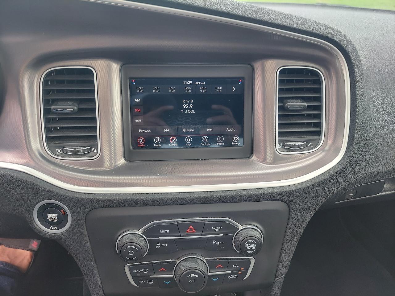 Dodge Charger SXT 2021