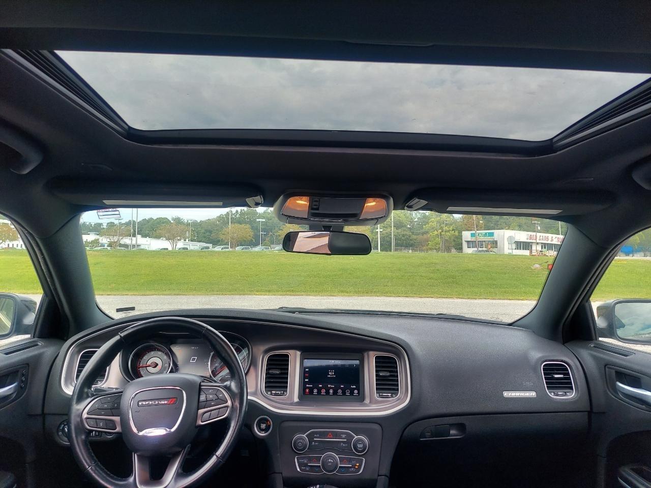 Dodge Charger SXT 2021