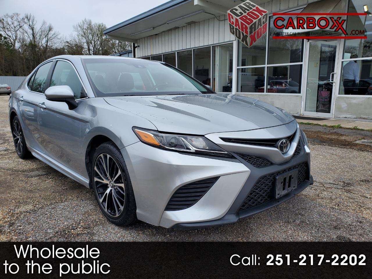 Toyota Camry SE 2019