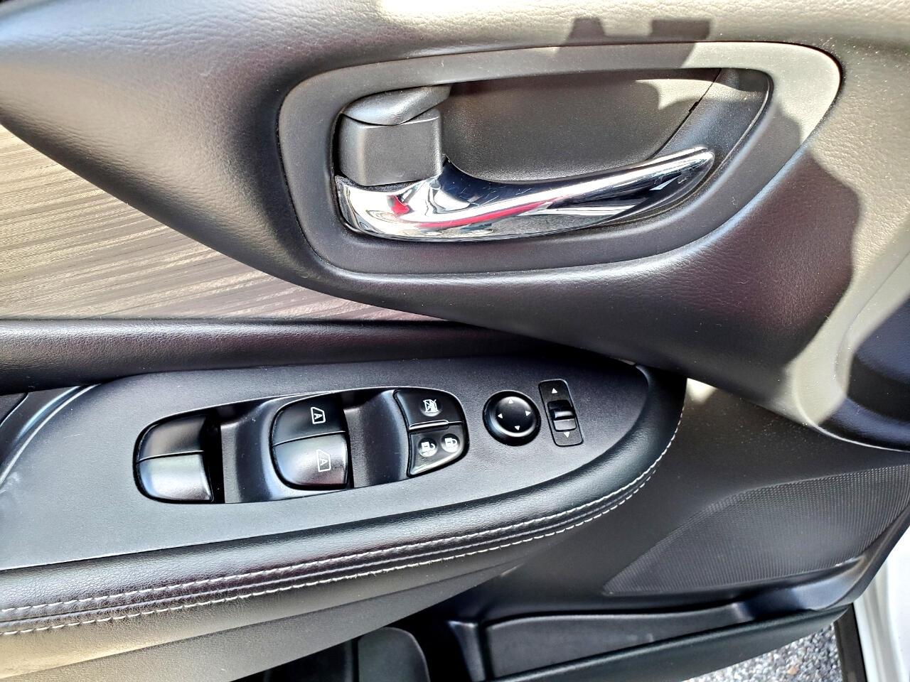 Nissan Murano SV AWD 2018