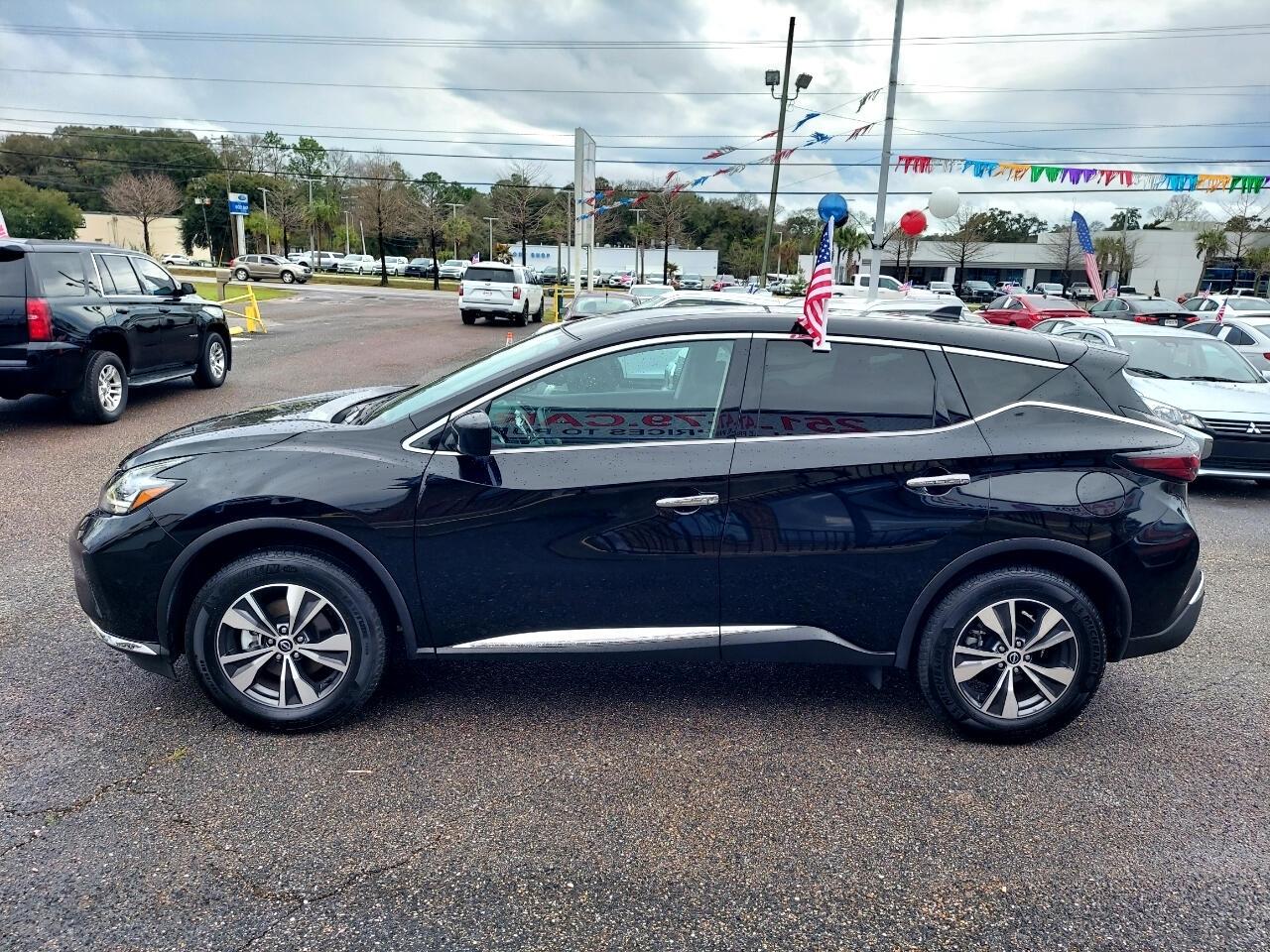 Nissan Murano S 2023