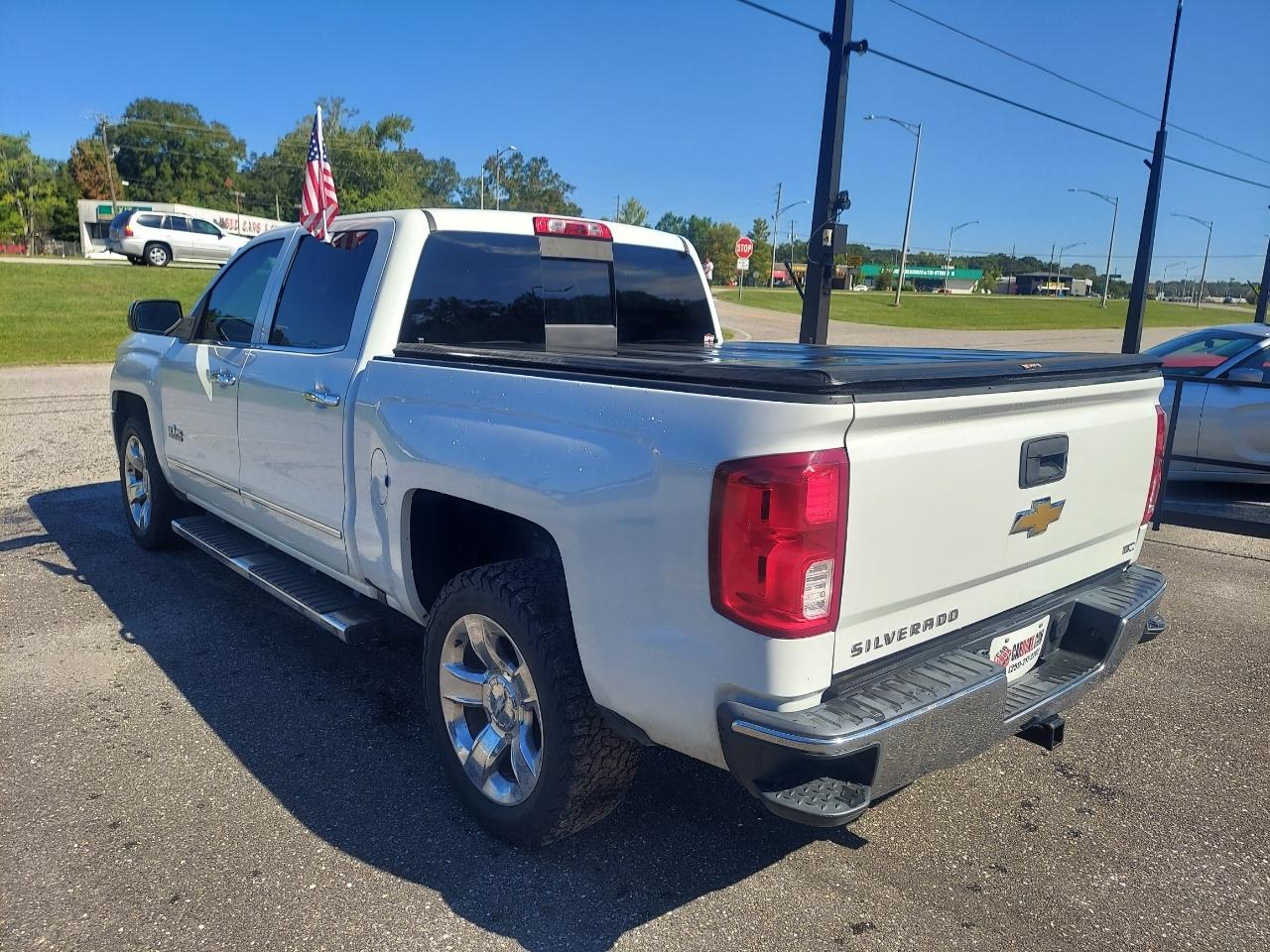 Chevrolet Silverado 1500 LTZ Crew Cab 2WD 2016